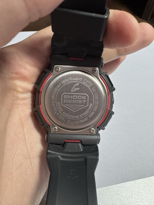 Годинник Casio G-Shock GA-500-1A4ER