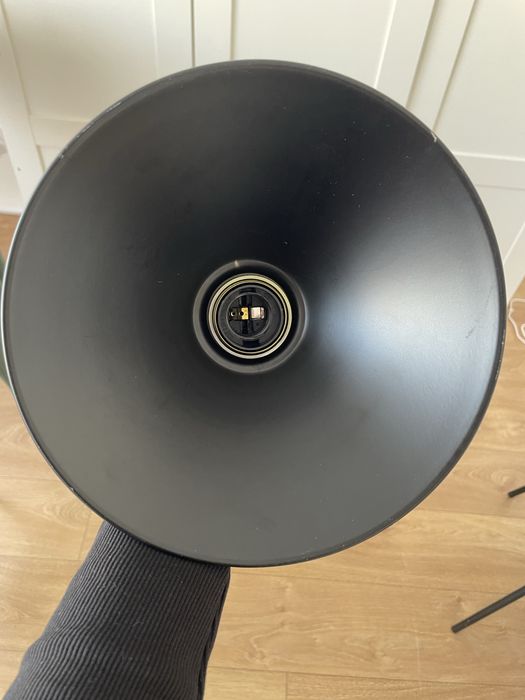 Dwie lampy wiszące czarne