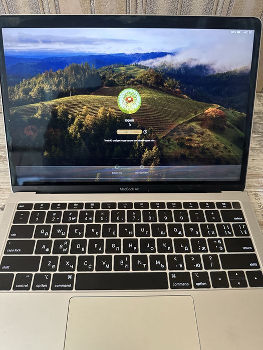 MacBook Air 2018г