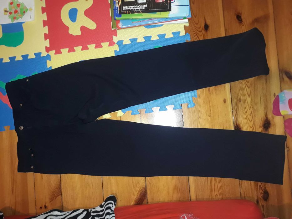 Ekskluzywne spodnie Gucci  M/L czarne granat