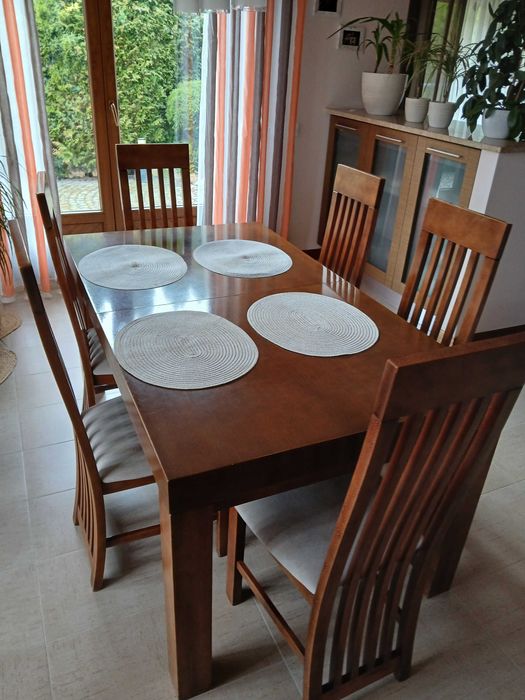 Krzesła jadalnia Rezerwacja do jutra