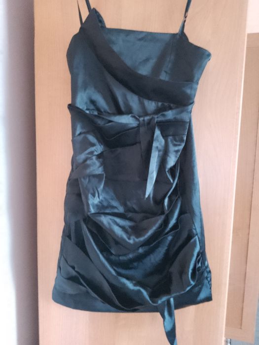 Sukienka damska w kolorze czarnym rozmiar S M