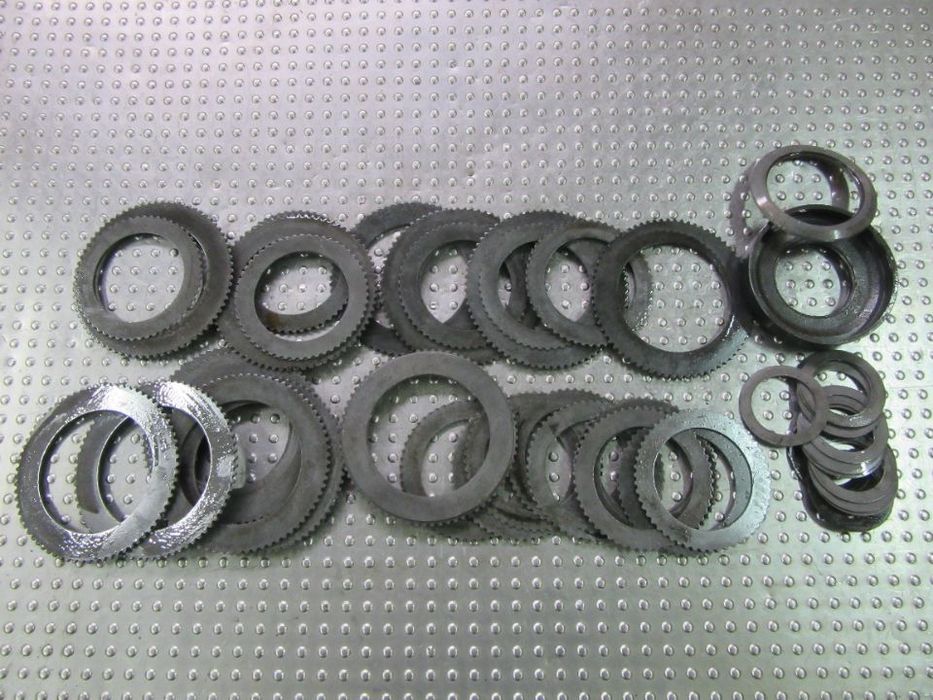 Przekładka tarczy V32773200 Massey Ferguson Valtra seria T T183 T174 T194 T214 T234 T254