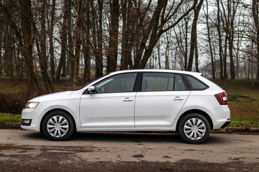 Wynajem aut osobowe dostawcze Cabrio chłodnia wypożyczalnia najem