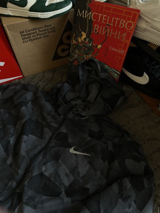 Беговая ветровка Nike Running — Светоотражающая / Оригинал
