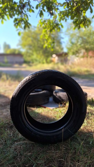 Гума літня Kumho Crugen 225/60/r17