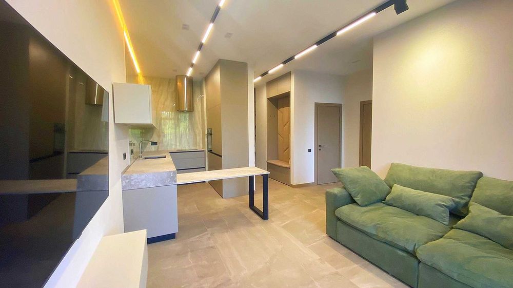 2х ком квартира в жк ГринВуд, Французский Бульвар, 85/5. видео!