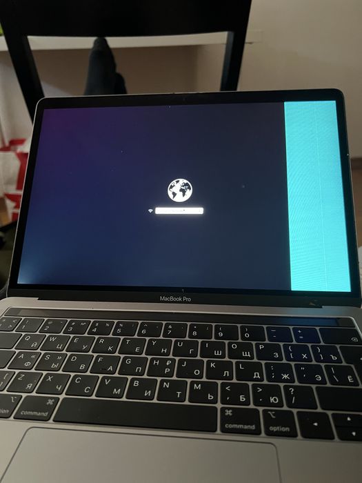 MacBook Pro 13” A2159 2019 avariado / para peças