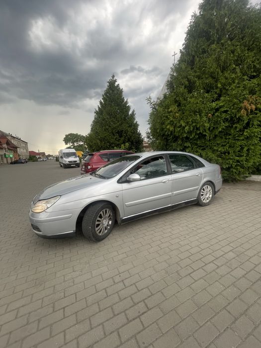 Продпм сітроєн с5 на повному ходу сів поіхав