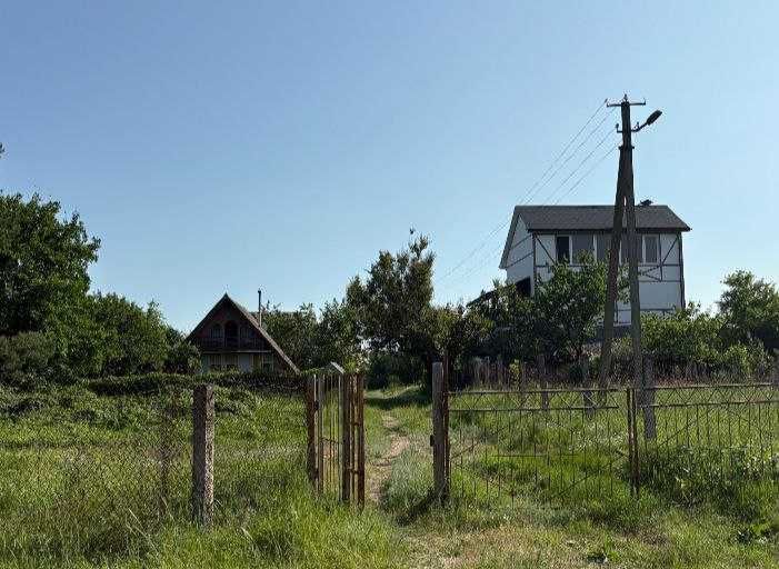 Земельна ділянка с.Хрещатик. ТОРГ