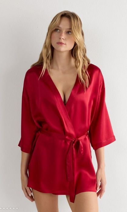 Szlafrok z Jedwabiu Intimissimi M/S nowy.