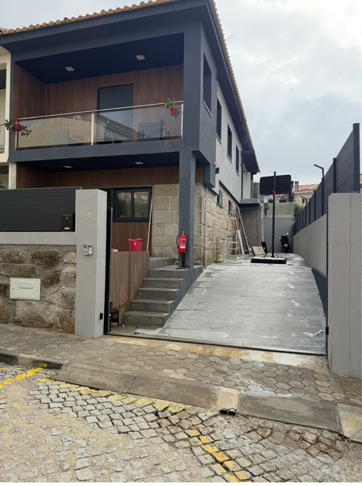 Moradia  en vila de paraiso gaia