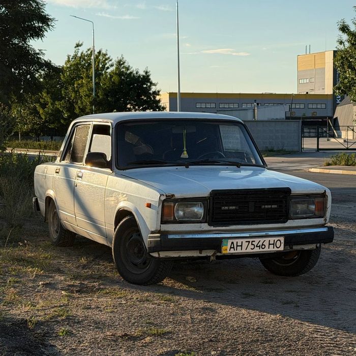 Продам ваз 2107.
