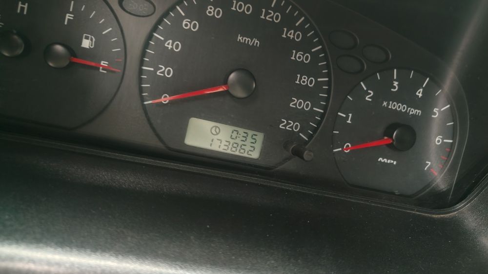 Чері амулет 2007