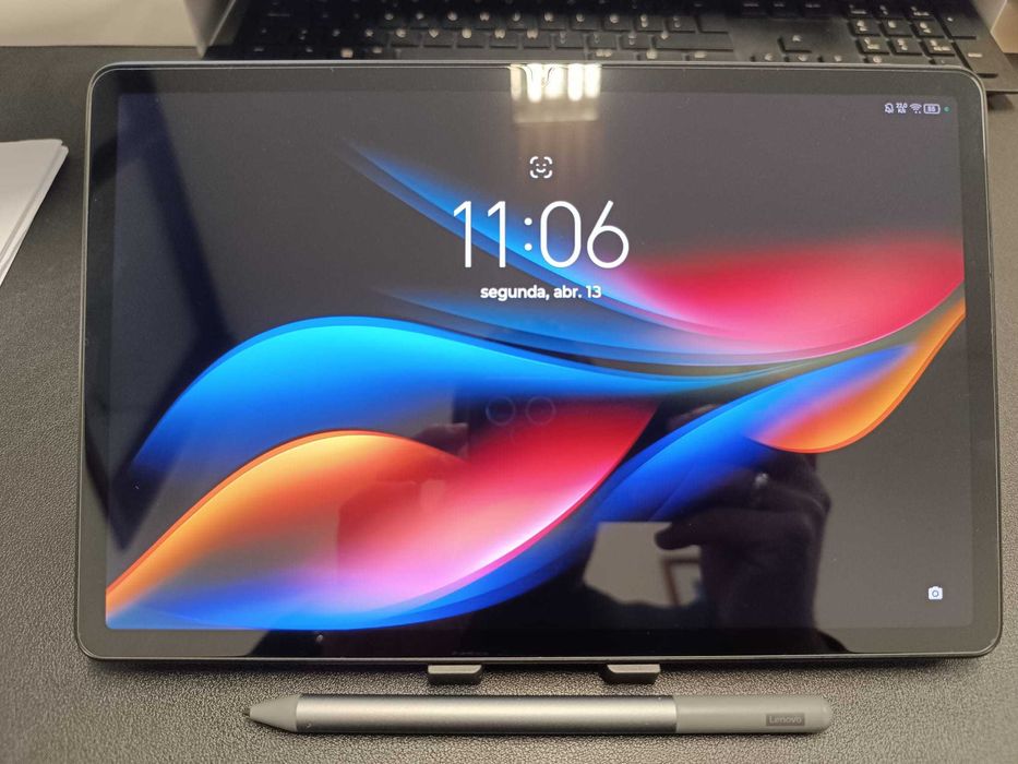Tablet Lenovo M11 + capa + caneta