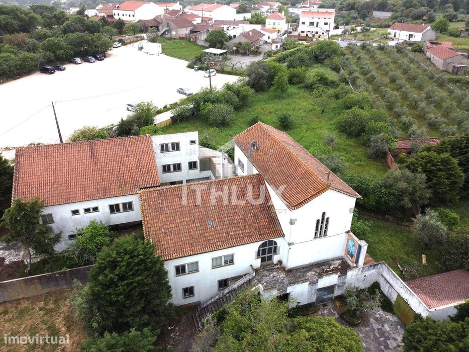 Opportunity for developers and investors: Property sale in Fátima