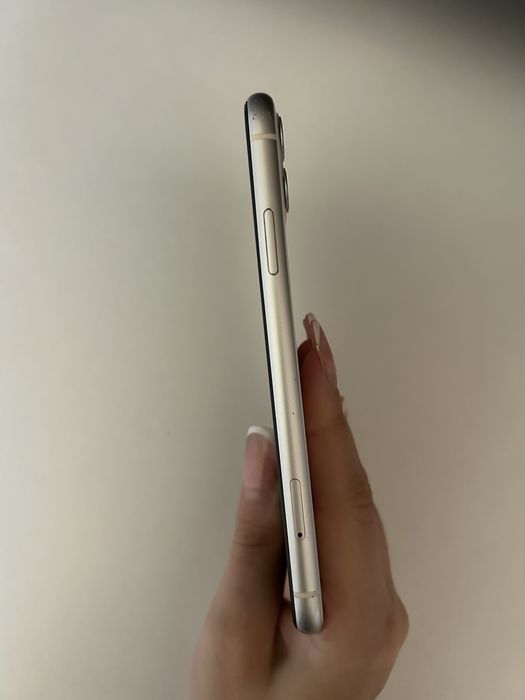 iPhone 11 128GB Branco – Bom estado