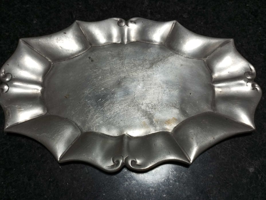 Molheira decorativa em Estanho 95%