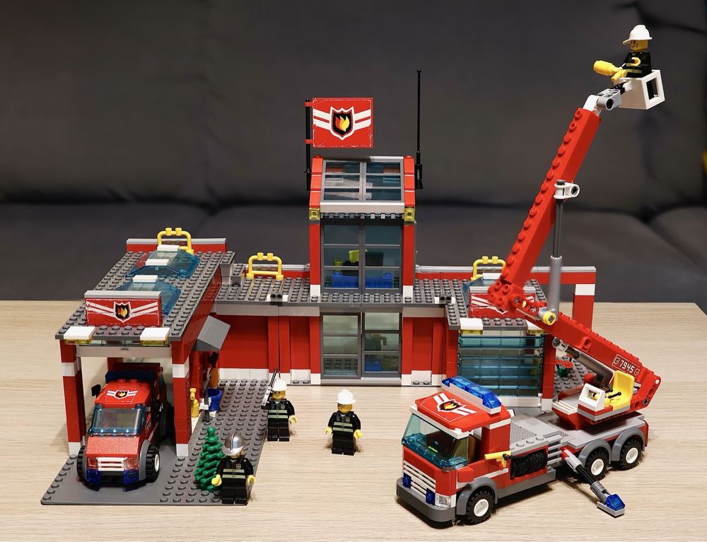 7945 lego best sale