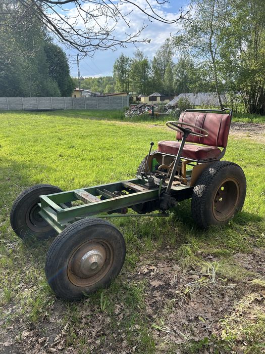 Traktor SAM bez silnika ciągnik