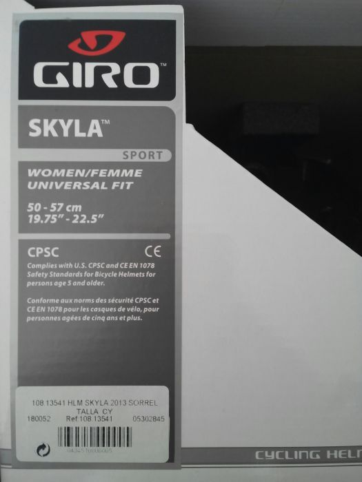 NOVO!! GIRO Skyla - Capacete Ciclismo, BTT Mulher/ Women´s Helmet