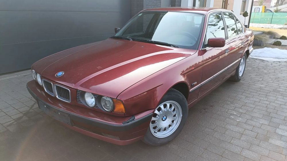 BMW Seria 5 E34 Executive Klima Drewno Szyberdach Welur Alufelgi Sprowadzony