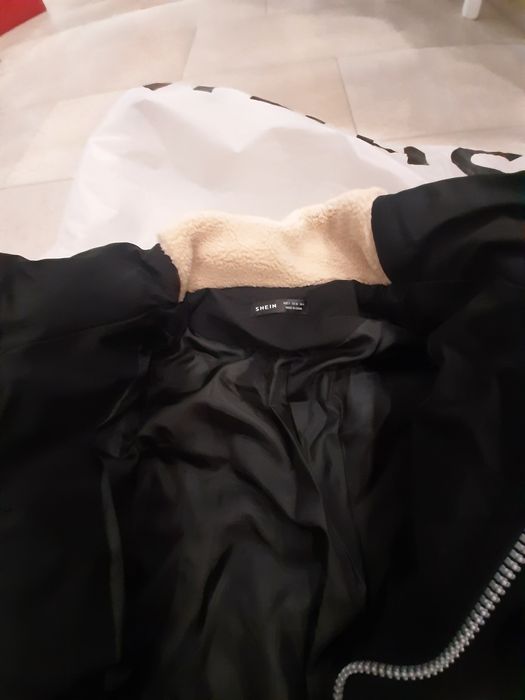 Куртка shein S нова