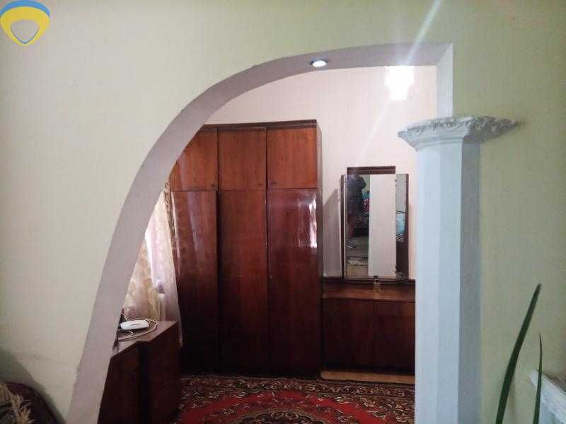 Продається Квартира на власній ділянці землі!  р9