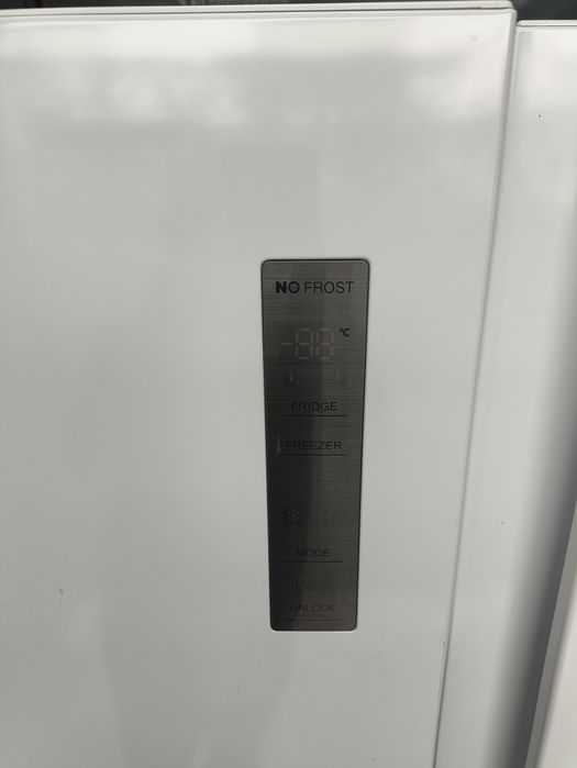 Frigorífico Americano Hisense (avariado)