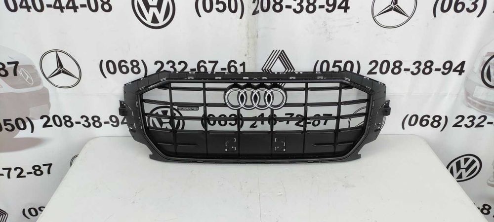 Решотка радиатора 4M8853651 D E G AUDI Q8 SQ8 2018^