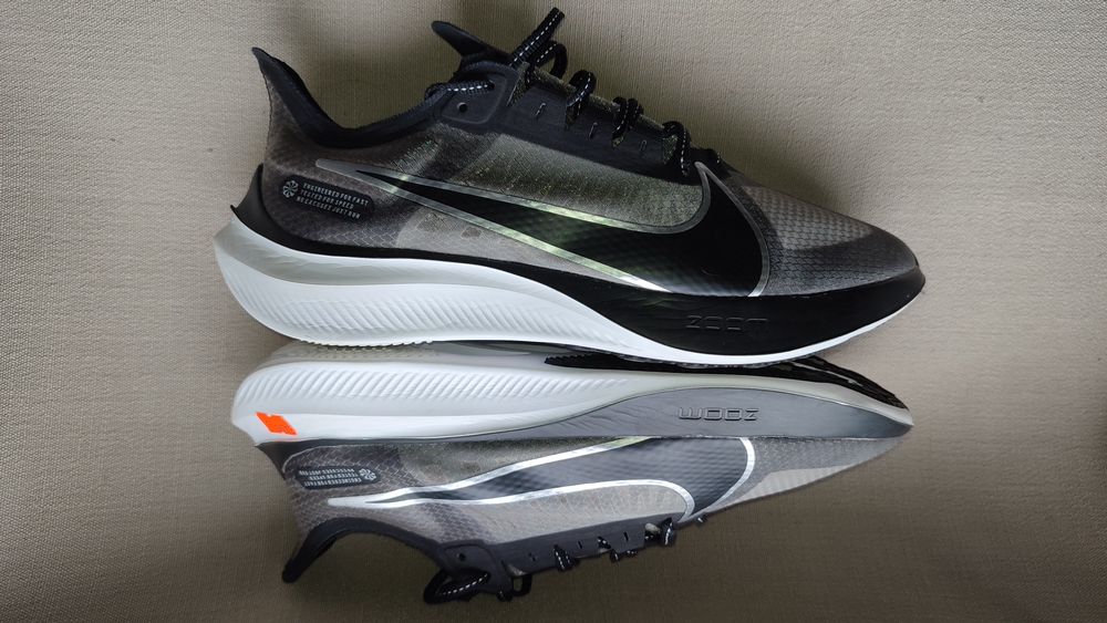 Nike zoom 44.5 розмір 28.5 см