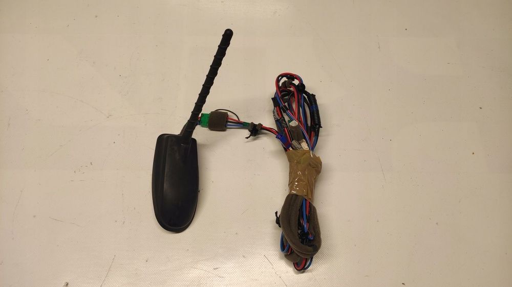 KIA RIO IV V ANTENA DACHOWA GPS NAVI 96210-H8200 17-24