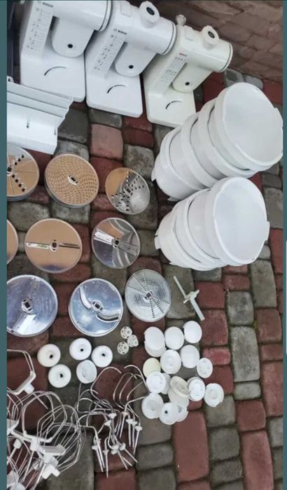 Bosch mum 4 аксесуари і комплектуючі. З Німеччини