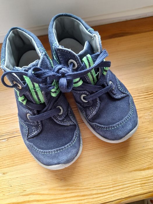 Buciki r. 24 długość 16