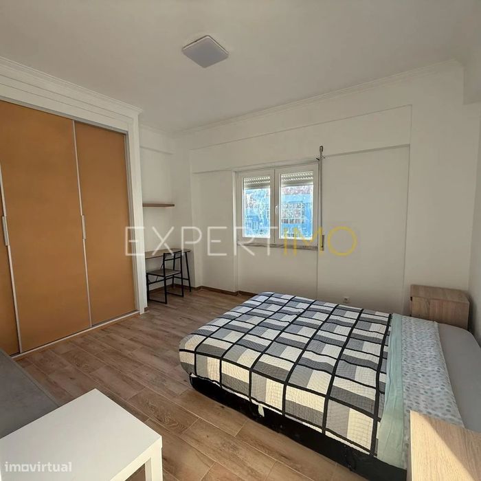 Apartamento com 3 quartos totalmente remodelado na Reboleira...