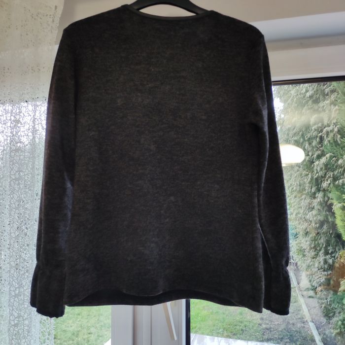 Śliczny sweterek szary z koronką bluzka M/L