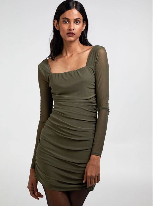 Кардиган bershka, Трендова міні сукня