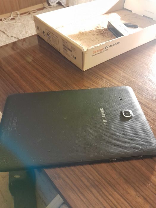 Tablet Samsung w bardzo dobrym stanie.