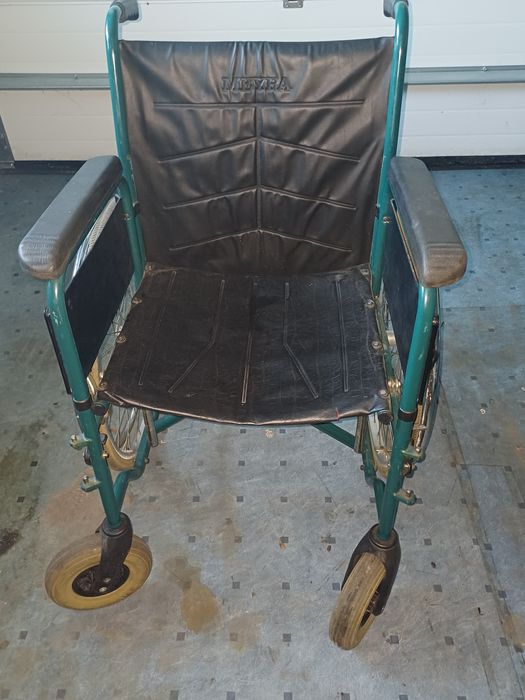 Meyra wózek inwalidzki sprawny mocny lekko jeździ