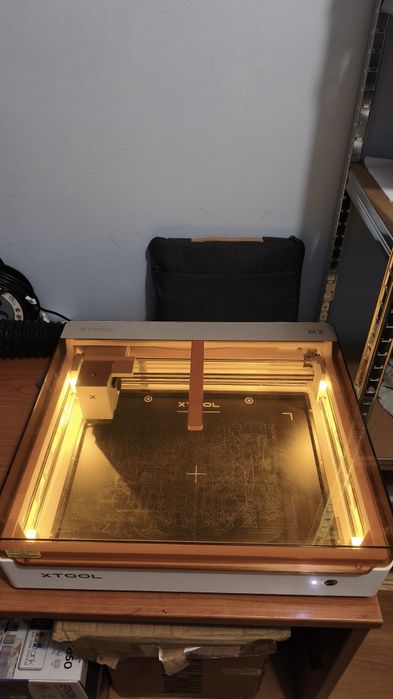 Xtool M2 com pacote de corte e impressão em cores /potência do laser de 10w