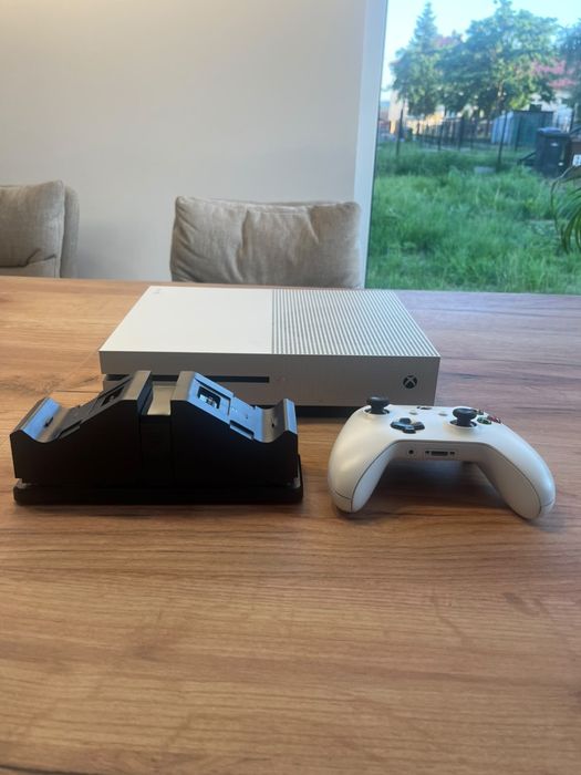 Konsola do gier Xbox One S 500 GB