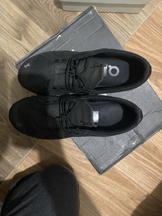 Кросівки Swiss Engineering On Running Cloud 5 Woterproof