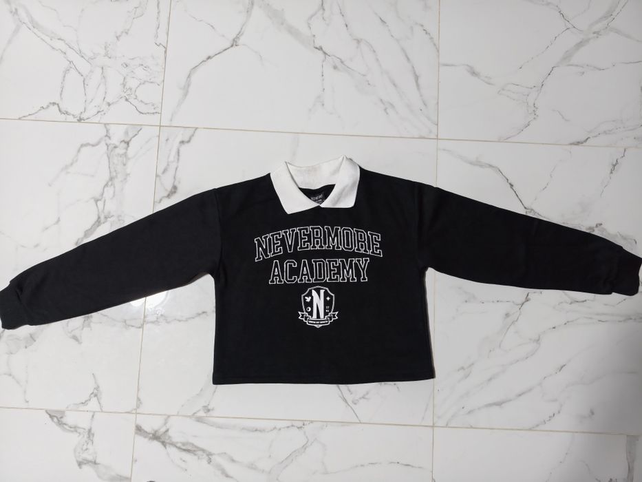 PRIMARK czarna bluza WEDNESDAY Nevermore Academy z kołnierzykiem 146 145