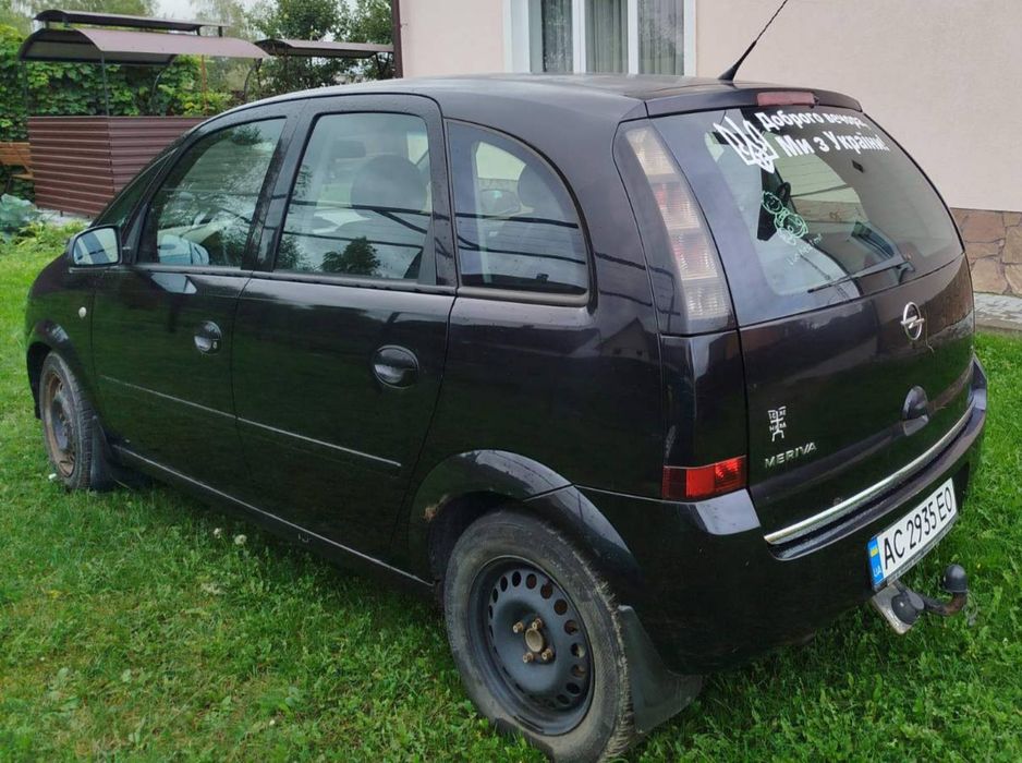 продаю  Опель меріва