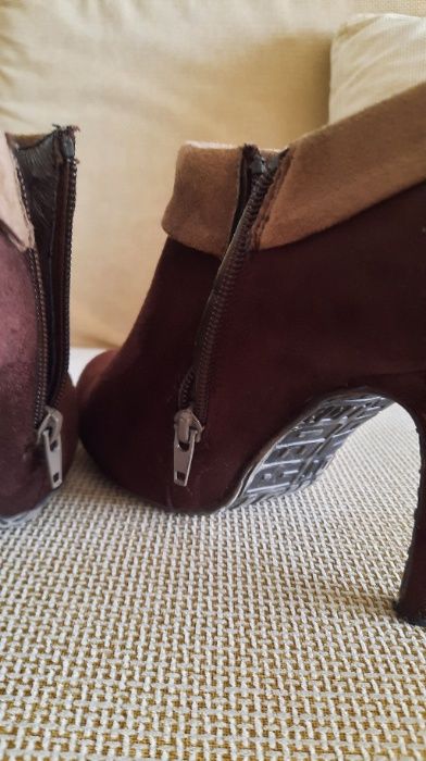 Botim Nobuck/camurça tamanho 37