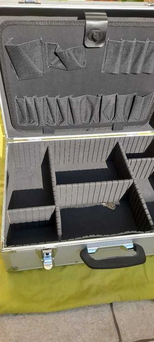 Mala ferramentas em aluminio