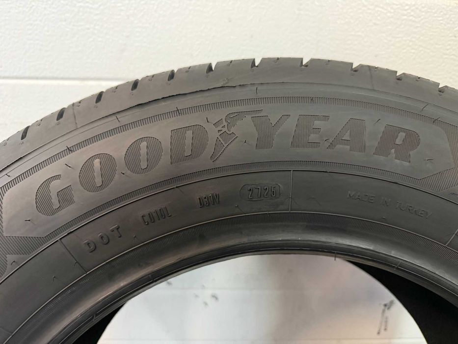 4x 215/65 R.16C 109/107T Goodyear Efficient Grip Cargo 2 DEMO 2025 wzmacniane BUS
