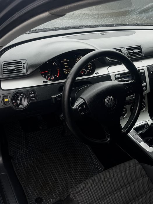 Volkswagen Passat B6