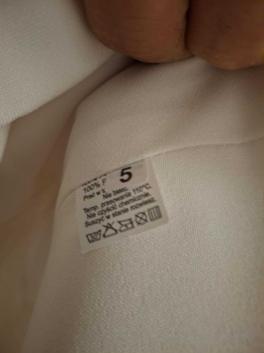 Sukienka biała tiulowa + krótka marynarka