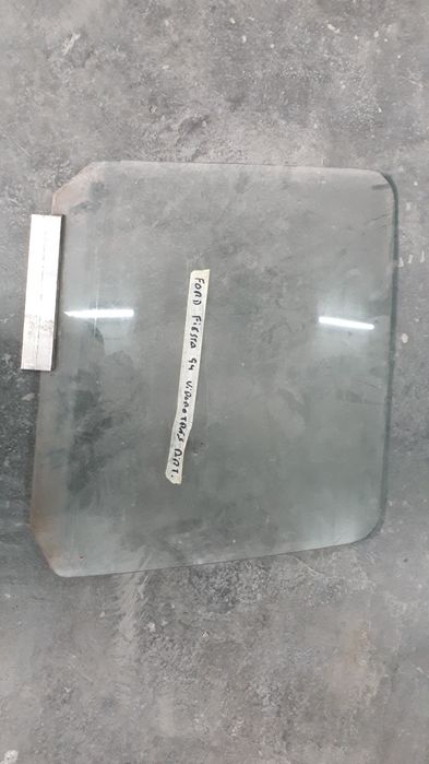 Vidro de porta ford fiesta